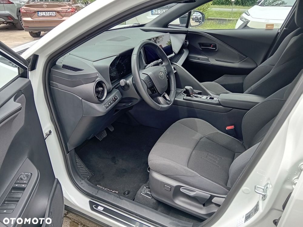 Toyota C-HR - 10
