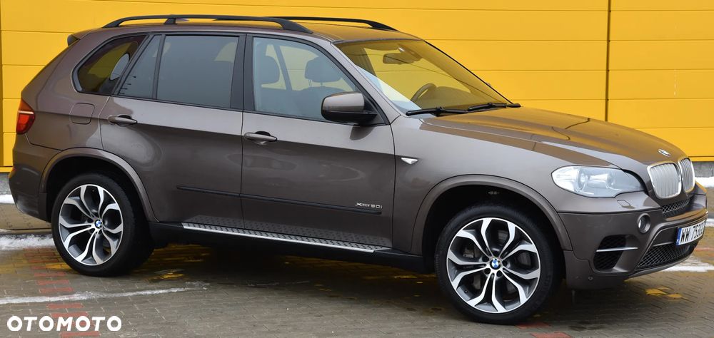 BMW X5 xDrive50i Edition Exclusive - 3