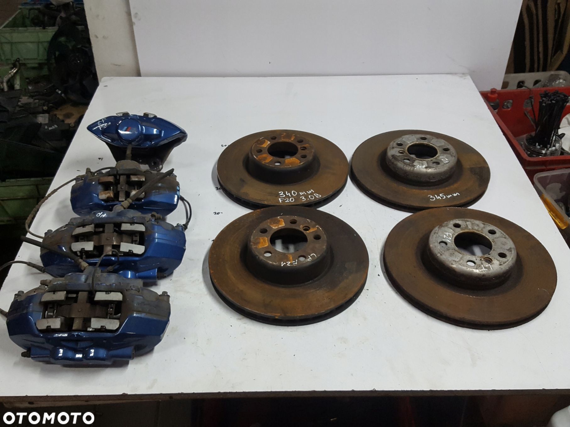 BMW 1 F20 F21 11r- 3.0 i M135i ZACISKI HAMULCOWE TARCZE M-PAKIET - 1