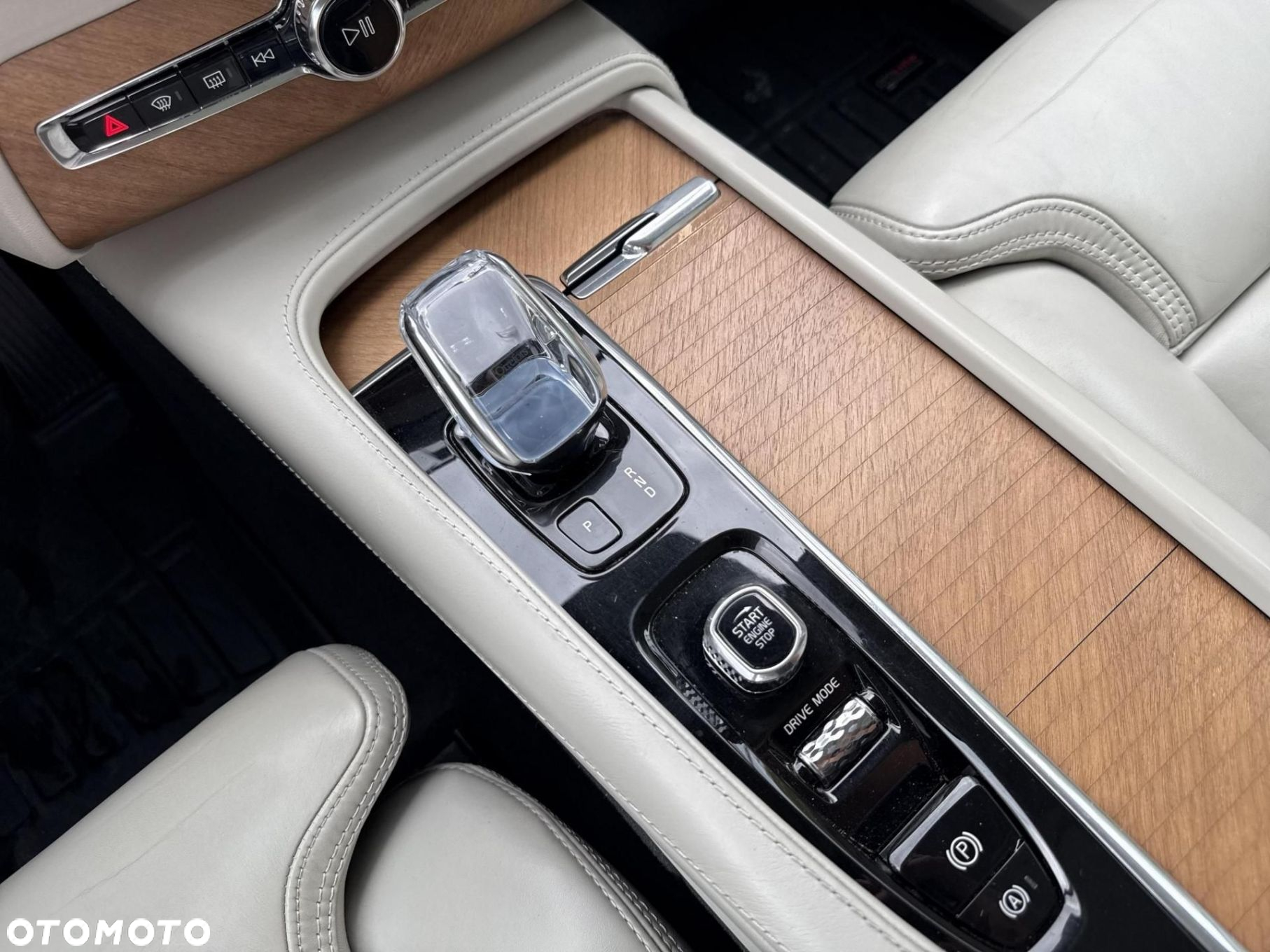 Volvo XC 90 - 17