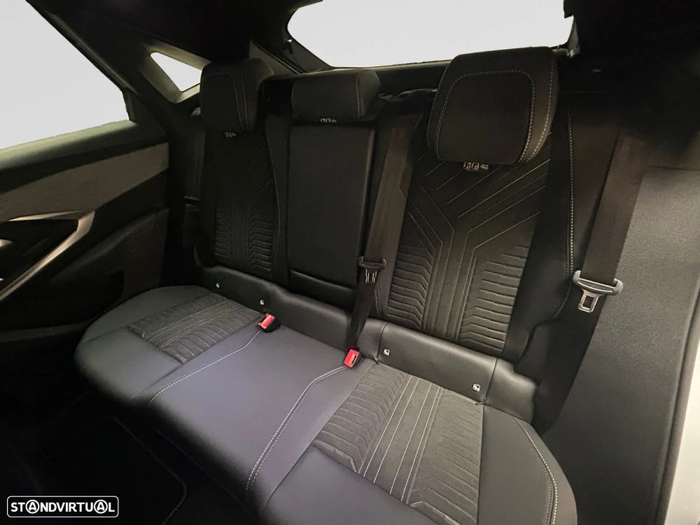 Peugeot 3008 1.2 Hybrid GT e-DCS6 - 15