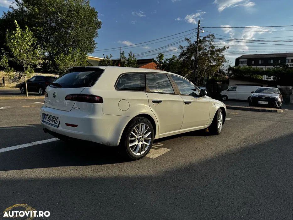 Alfa Romeo 159 - 3