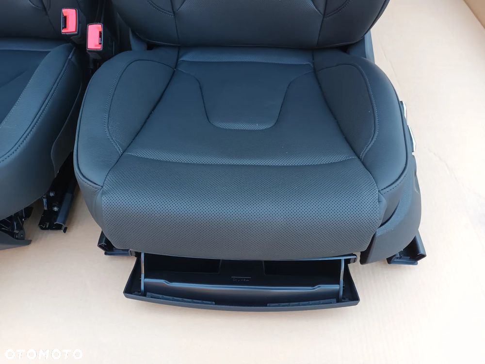 Audi A5 8T lift Sportback S-Line Fotel fotele czarne lub brązowe kanapa boczki  N5W Skórzany Milano grzane wentylowane 28km - 7