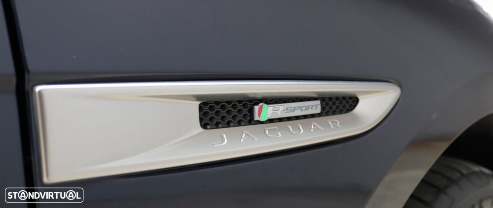 Jaguar F-Pace 2.0 i4D R-Sport Aut. - 9