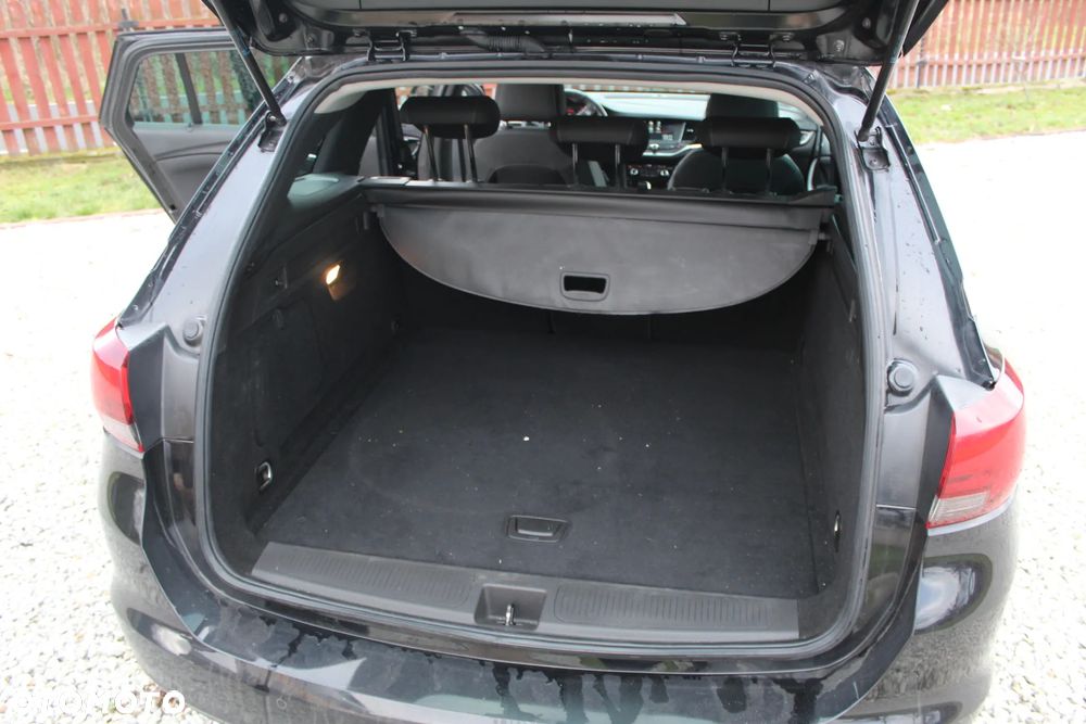Opel Astra 1.5 D Start/Stop Elegance - 12