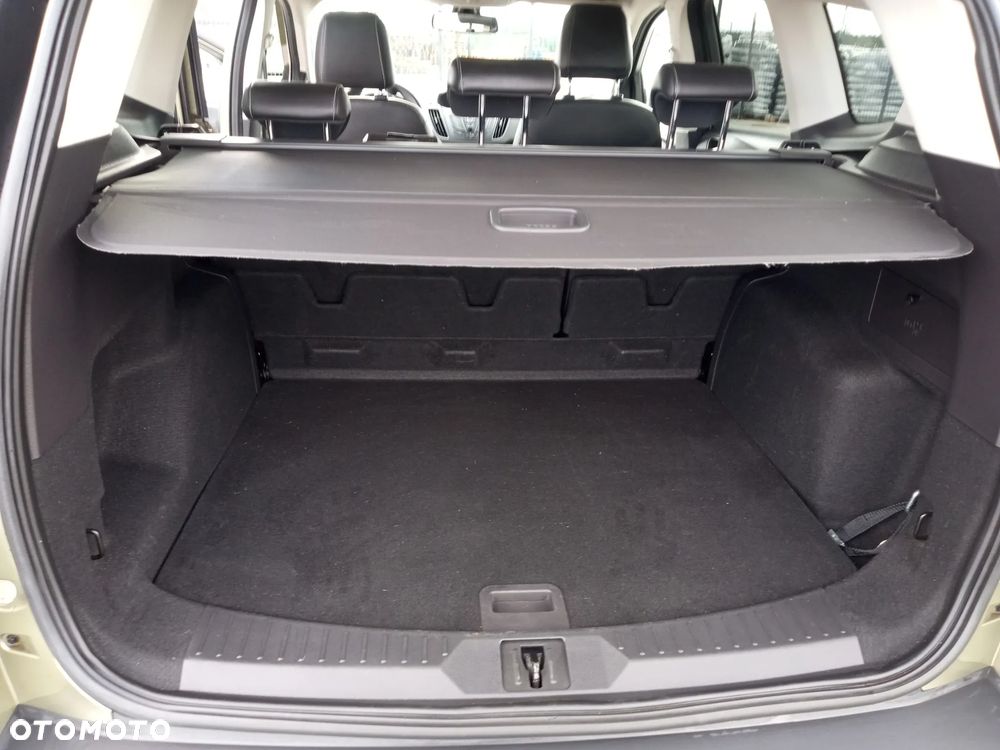 Ford Kuga 2.0 TDCi 4x4 Titanium - 29