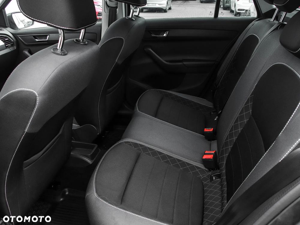 Skoda Fabia 1.0 TSI Ambition Plus - 11