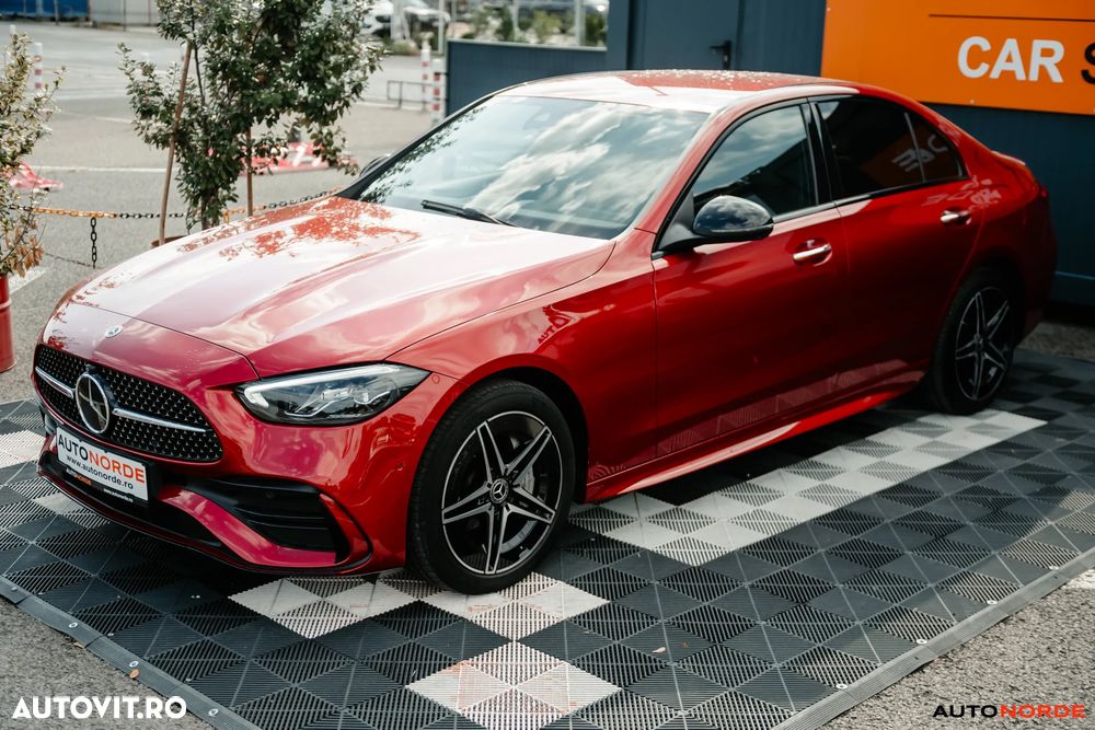 Mercedes-Benz C 300 e 9G-TRONIC AMG Line - 4