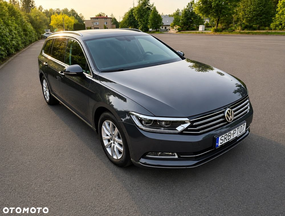 Volkswagen Passat 2.0 TDI (BlueMotion Technology) DSG Comfortline - 15