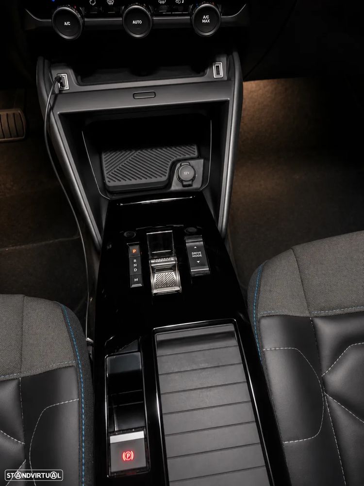 Citroën C4 1.2 PureTech Shine Pack EAT8 - 6