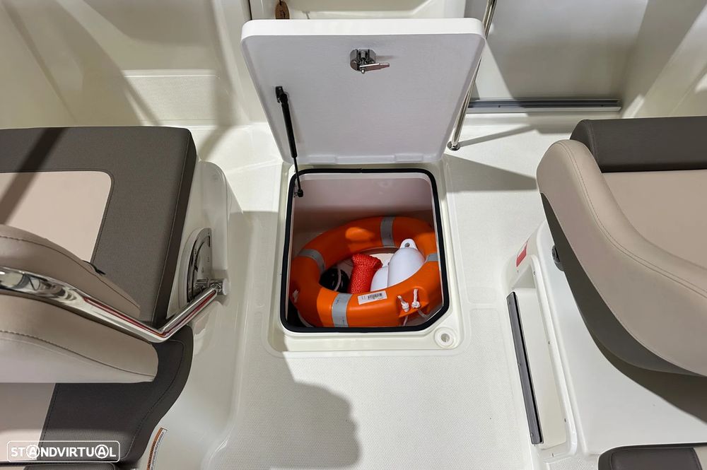 Bayliner VR6 OB Cuddy - 20