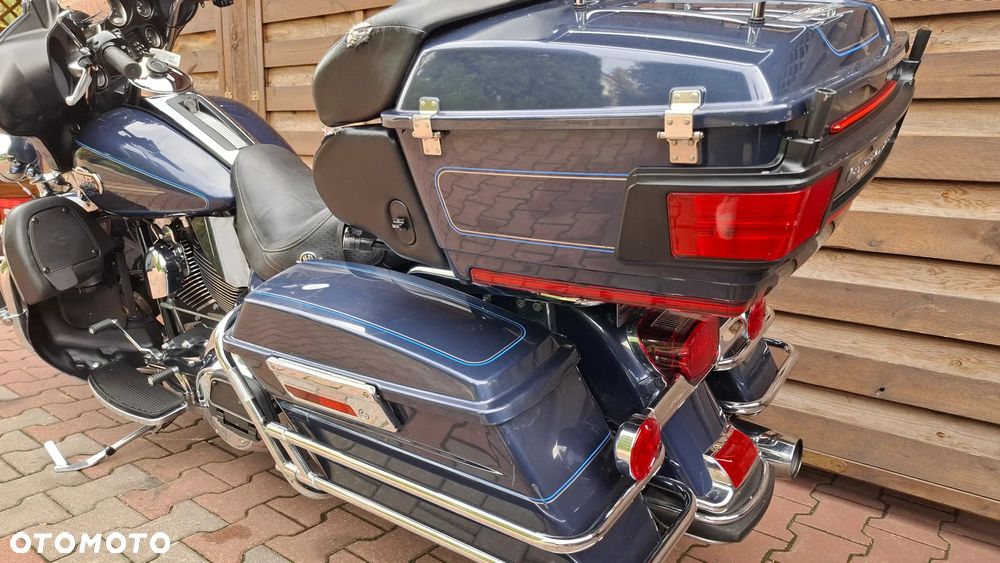 Harley-Davidson Touring Electra Glide - 11