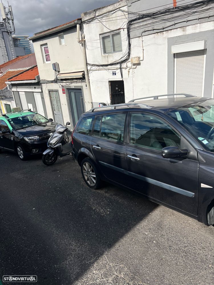 Renault Mégane Break 1.5 dCi Confort - 6