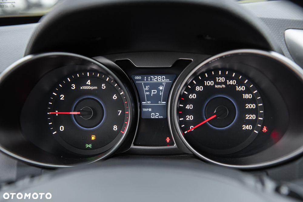 Hyundai Veloster 1.6 DCT Premium - 22