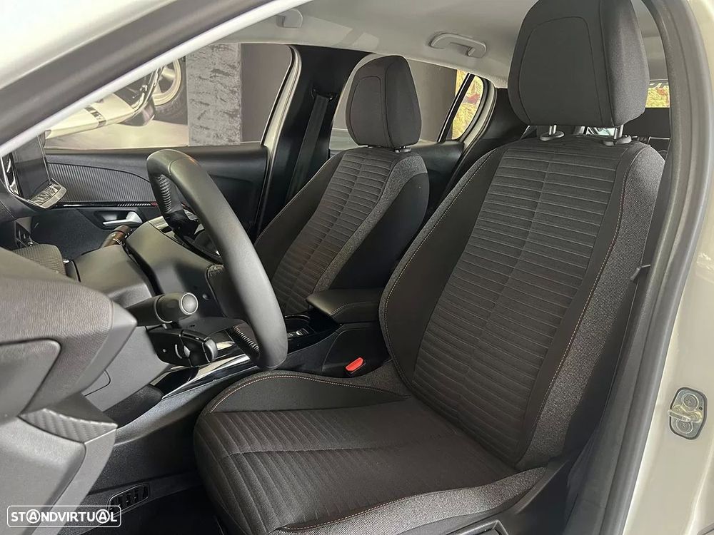 Peugeot e-208 50 kWh Active - 8