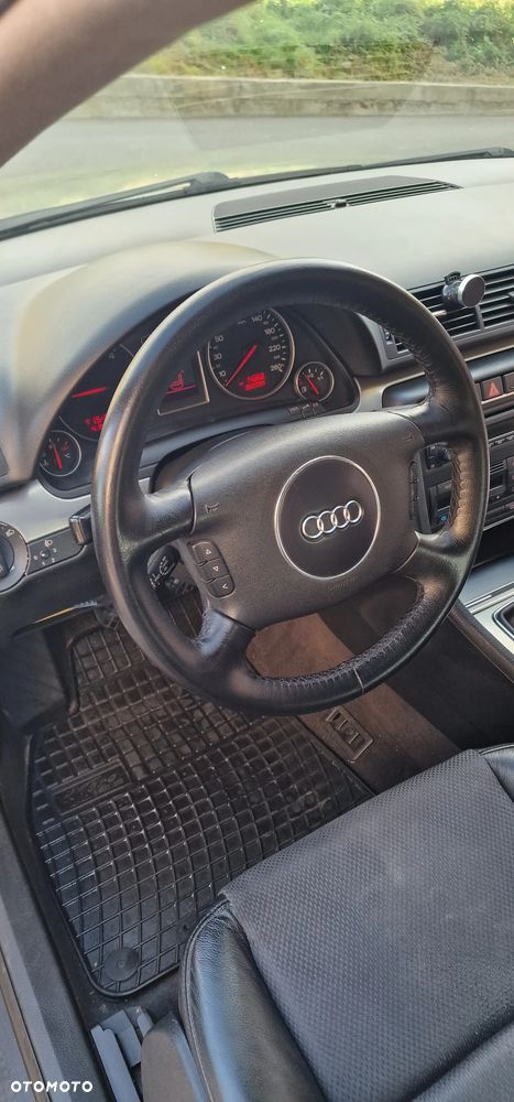 Audi A4 Limousine 1.9 TDI Quattro - 21