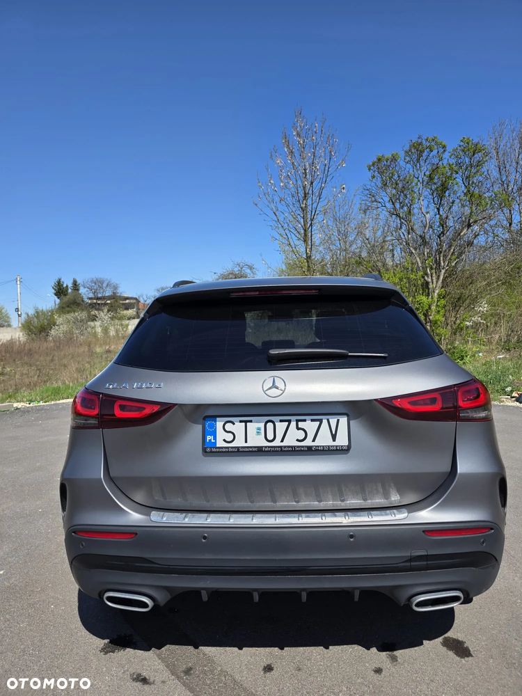 Mercedes-Benz GLA 180 d Business Edition - 8