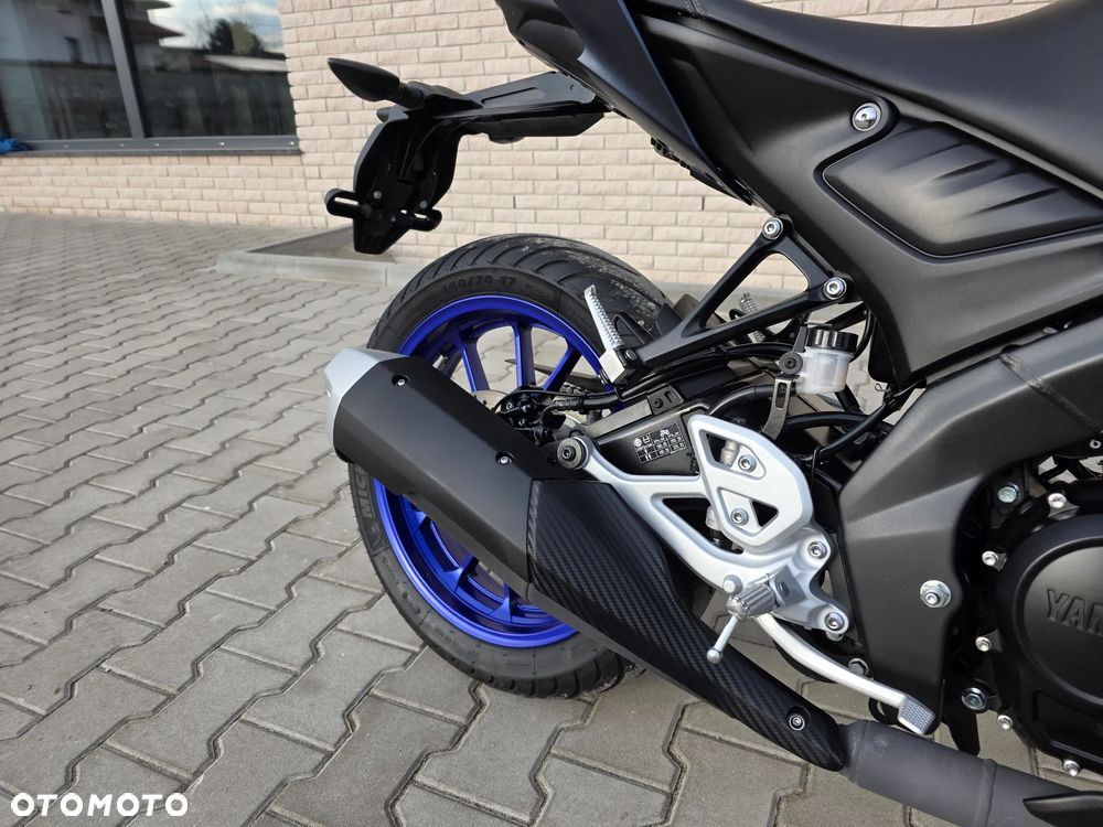 Yamaha MT - 12