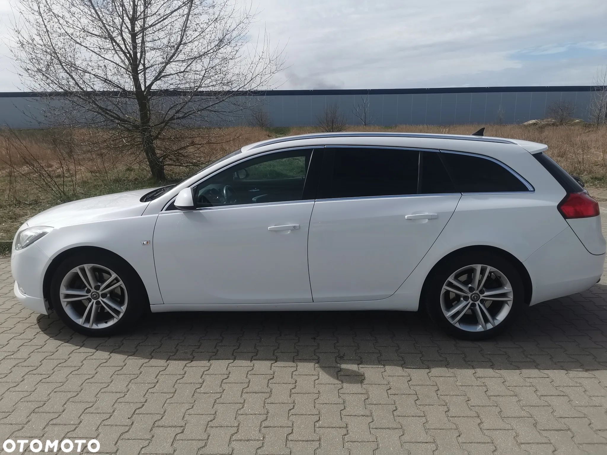 Opel Insignia 1.6 T Edition - 1