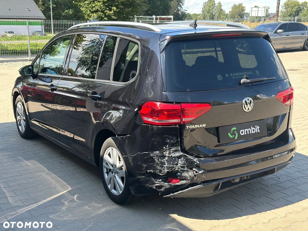 Volkswagen Touran - 7
