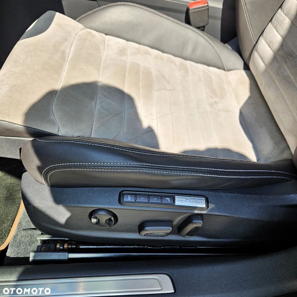 Volkswagen Passat 1.8 TSI BMT Highline DSG - 12