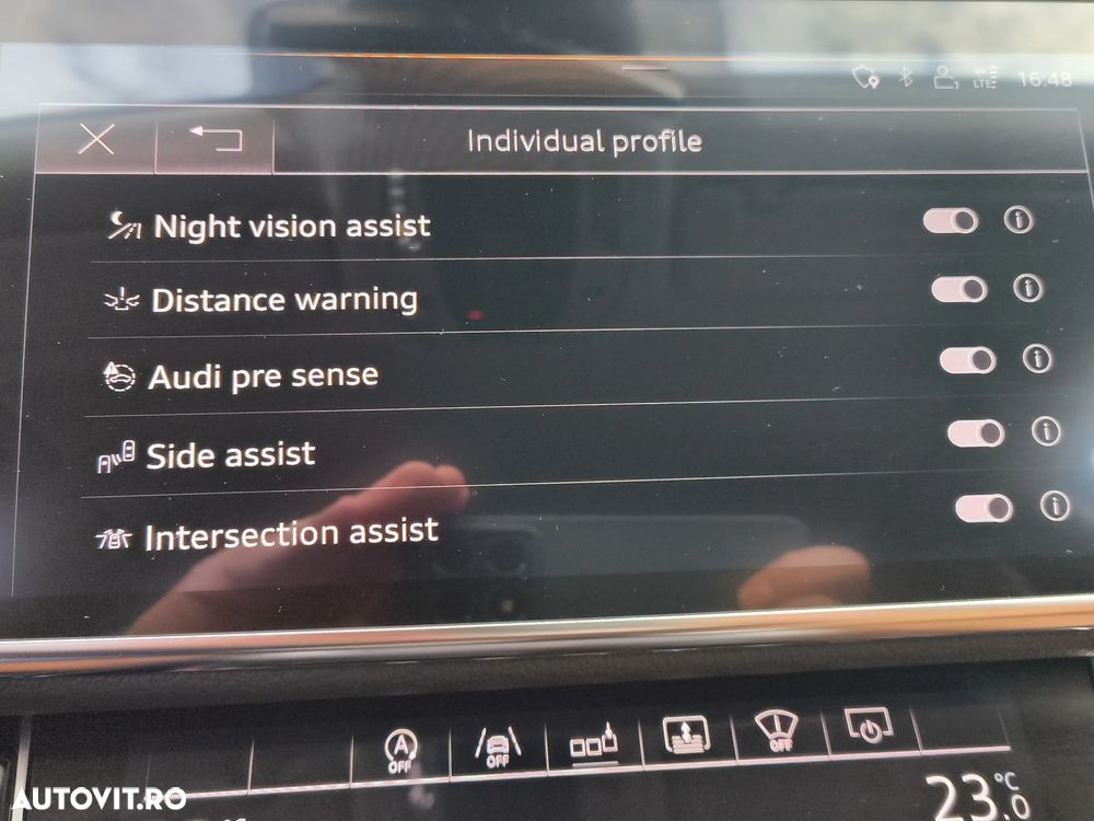 Audi A8 - 22