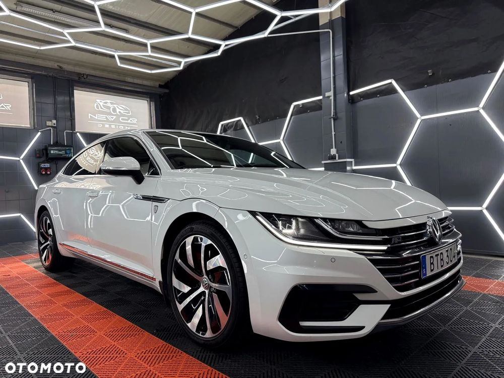 Volkswagen Arteon 2.0 TDI Bi-Turbo SCR 4Mot R-Line Edition DSG - 12