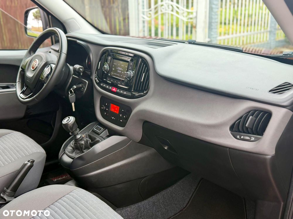 Fiat Doblo 1.4 T-Jet 16V Lounge - 17