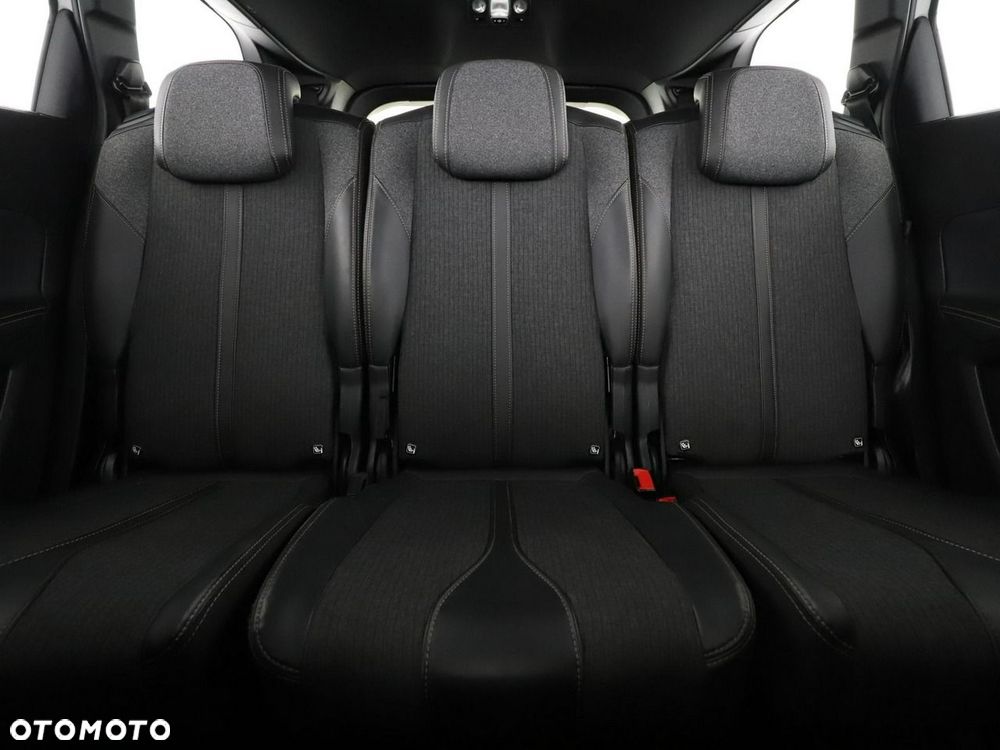 Peugeot 5008 THP 165 EAT6 Allure - 19