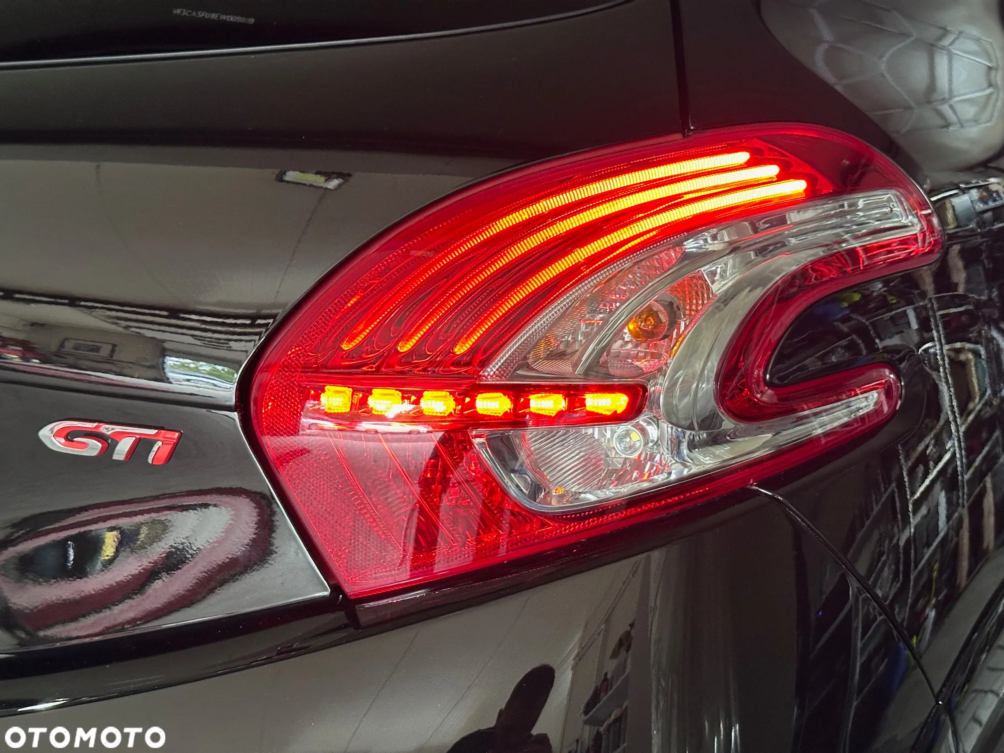 Peugeot 208 1.6 THP GTi - 28
