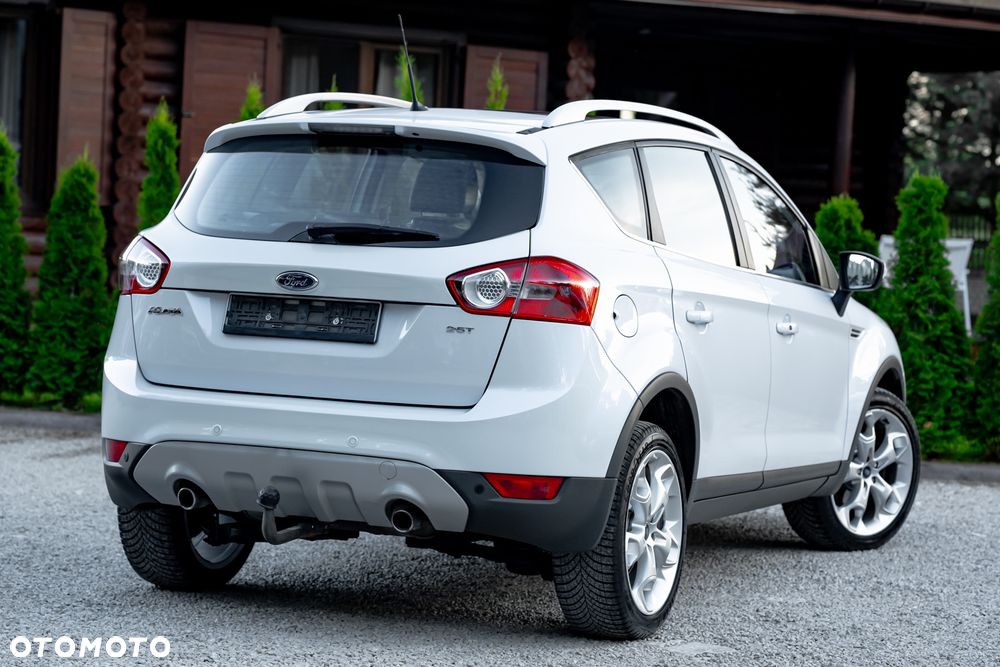 Ford Kuga 2.5 4x4 Trend - 9