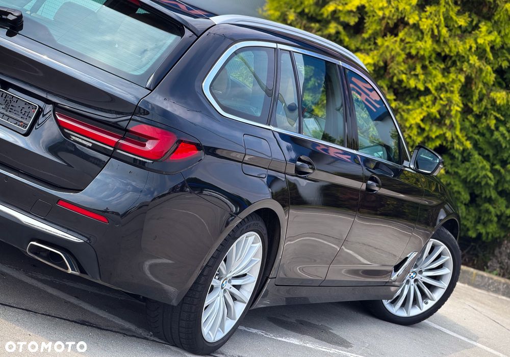 BMW Seria 5 540d xDrive mHEV Luxury Line - 15