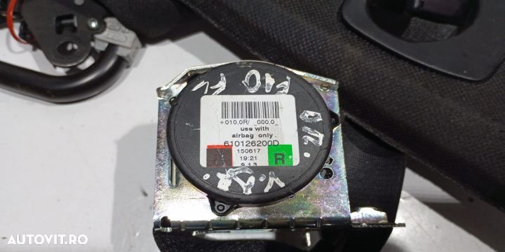 Centura dreapta fata 610126200D BMW Seria 5 F10 [2009 - 2013] - 2