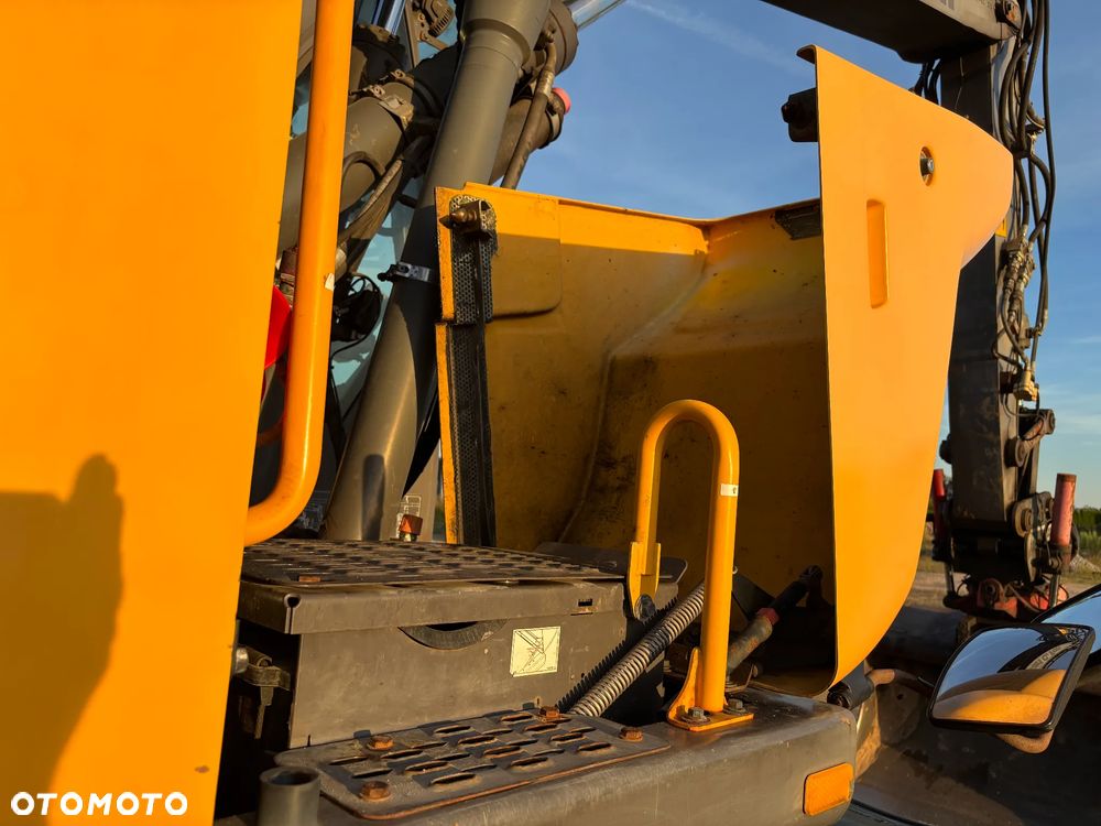 Volvo EW140D - 25