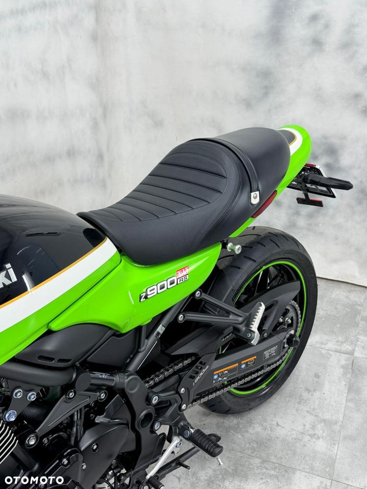 Kawasaki Z 900 RS - 18