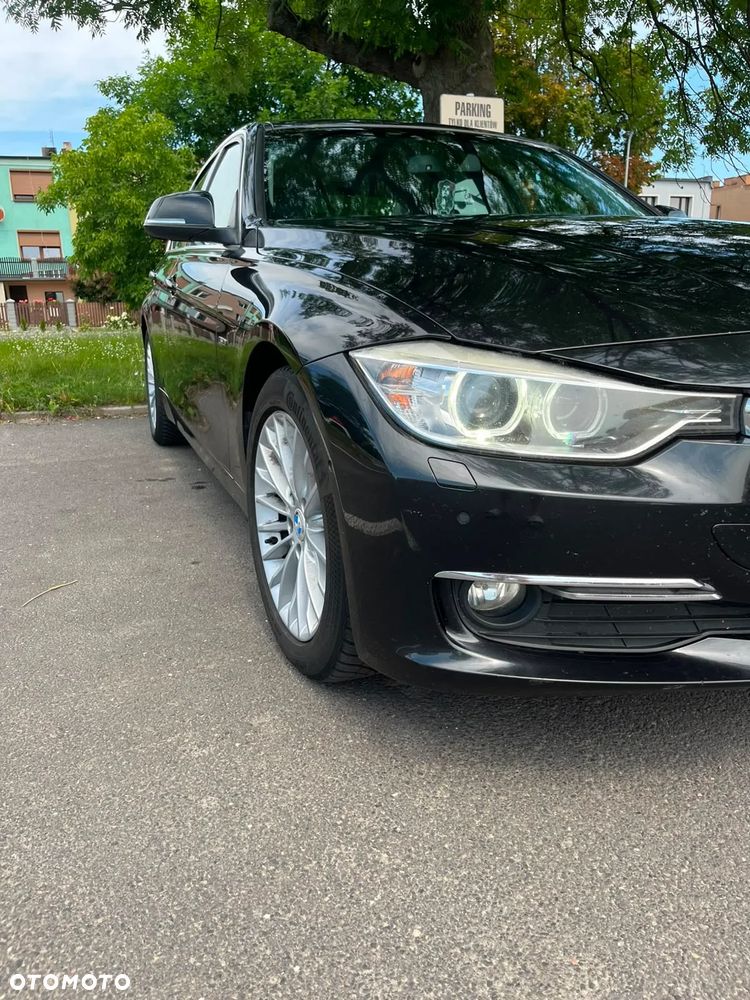 BMW Seria 3 - 12
