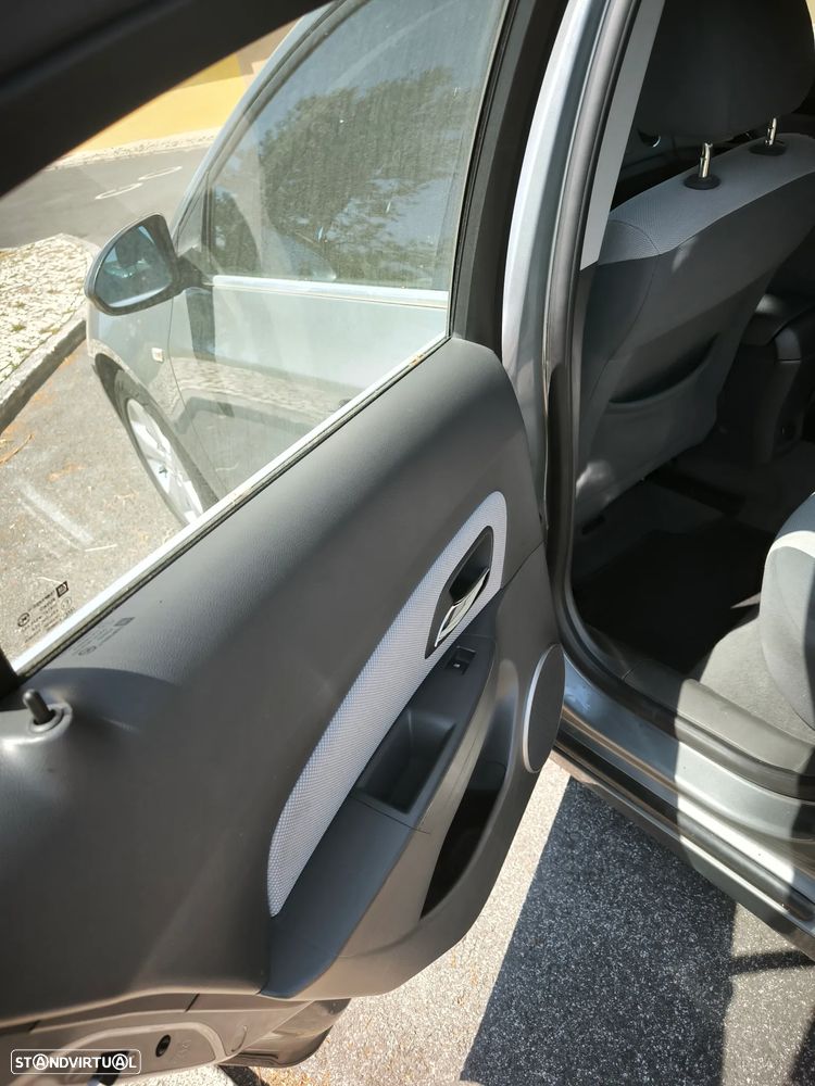 Chevrolet Cruze 2.0 VCDi LT - 25