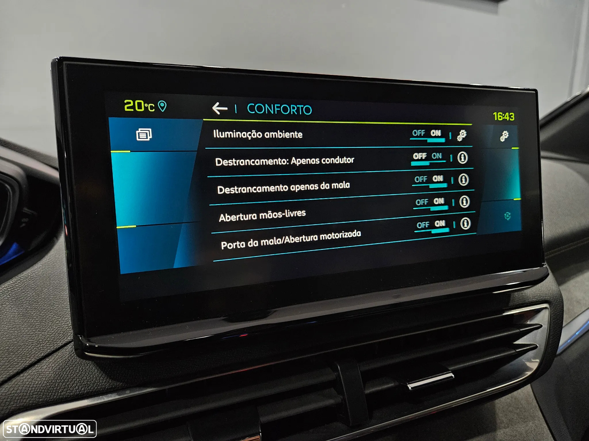 Peugeot 3008 Hybrid 225 e-EAT8 GT - 24