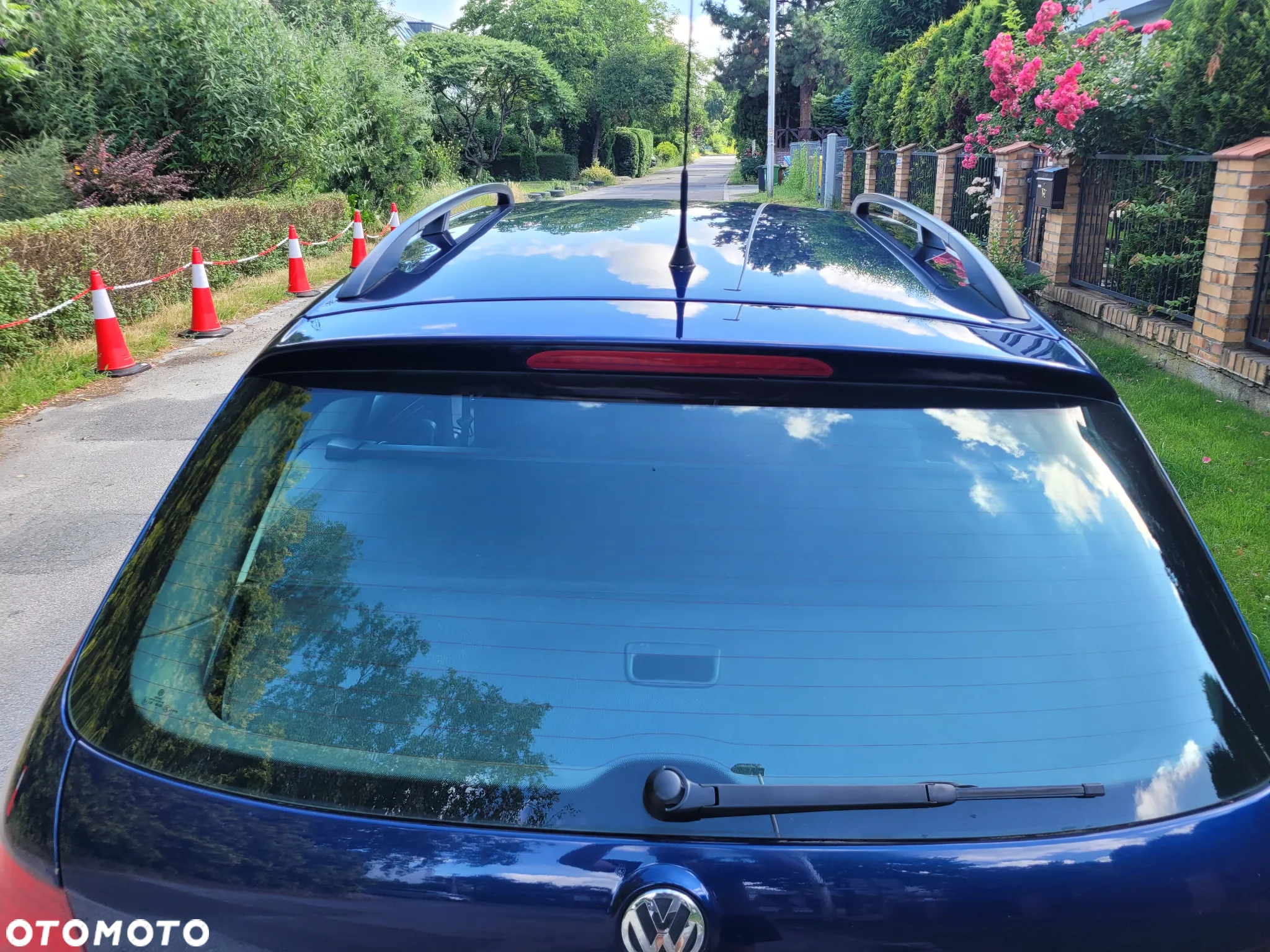 Volkswagen Golf 1.9 TDI DPF Comfortline - 8