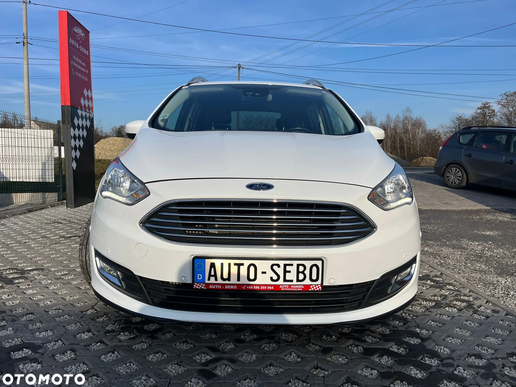Ford Grand C-MAX 1.5 TDCi Start-Stopp-System Titanium - 9