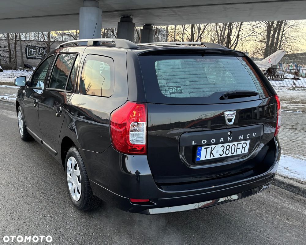 Dacia Logan 1.2 16V 75 Laureate - 35