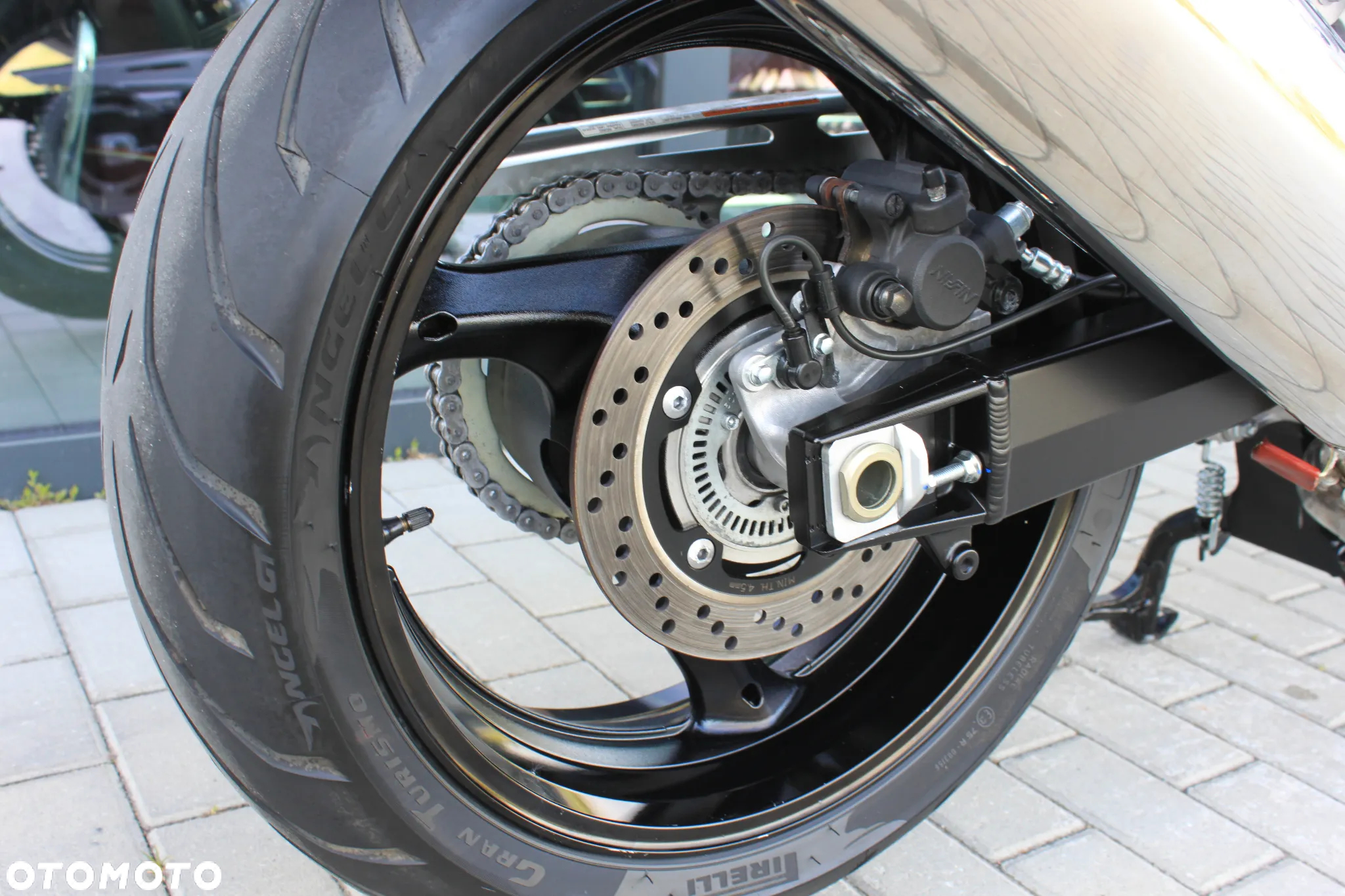 Suzuki GSX - 30