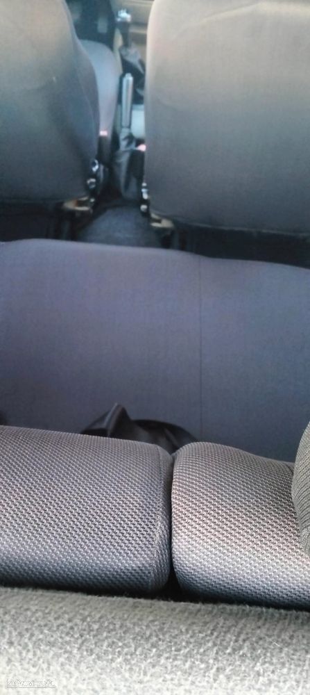 Ford Fiesta 1.25 Techno - 9