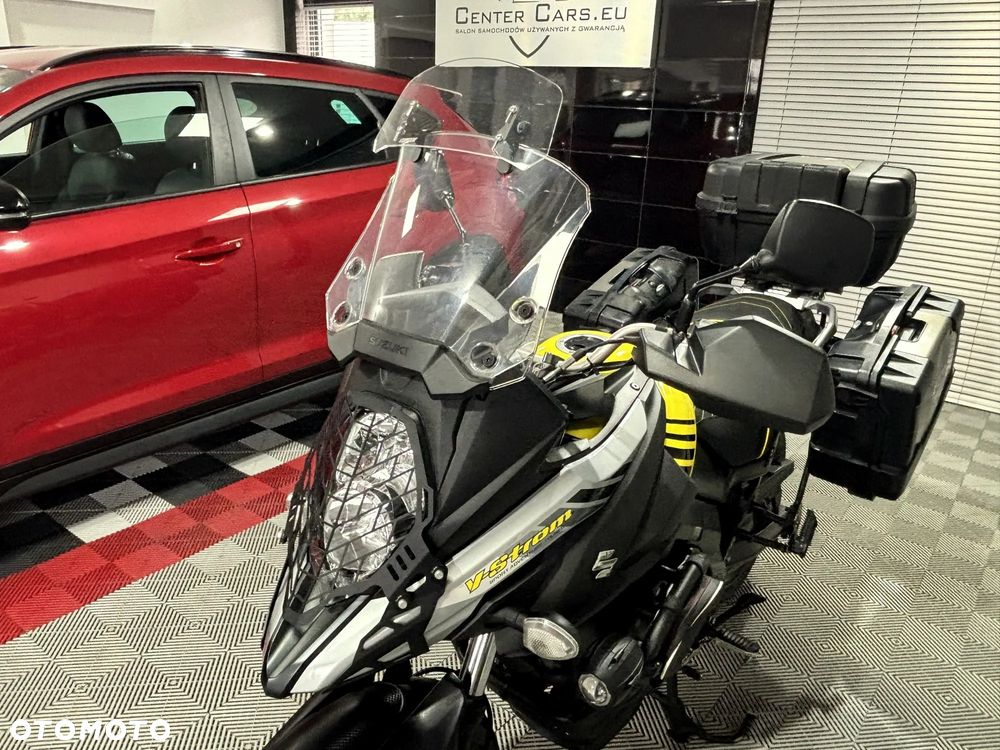 Suzuki V-STROM - 17