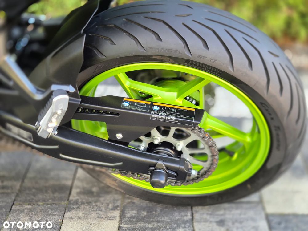 Kawasaki Z 650 - 19