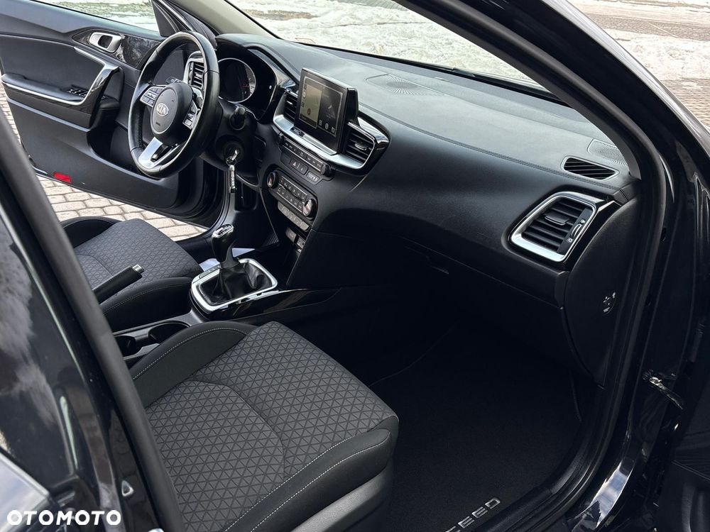 Kia Ceed 1.4 L Business Line - 8