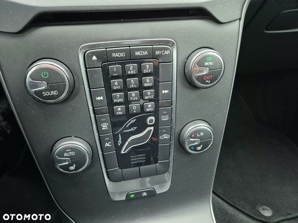 Volvo V40 Cross Country D2 Kinetic - 17