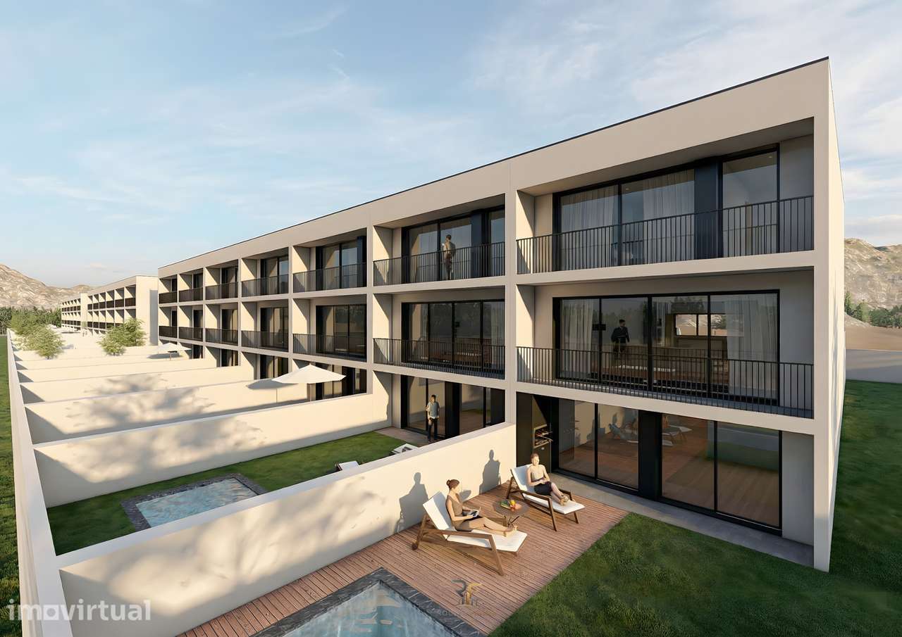 MORADIA T4 COM PISCINA & JARDIM I VERMOIM, V.N.FAMALICÃO - Grande imagem: 3/9
