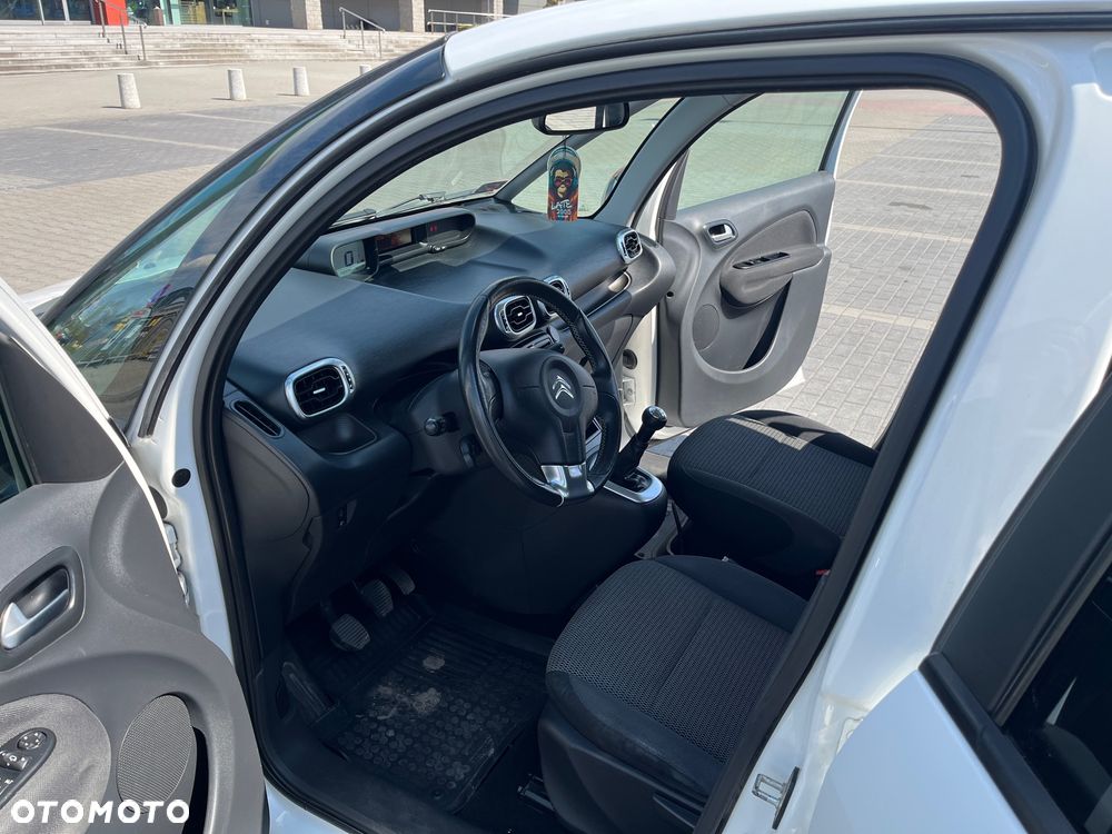 Citroën C3 Picasso 1.6i Exclusive - 17