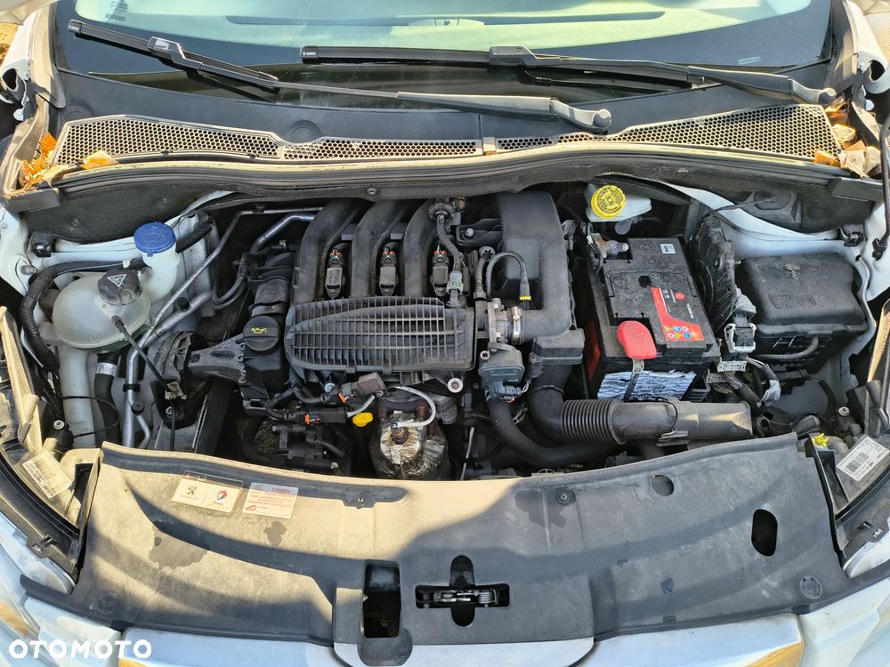 Peugeot 2008 PureTech 82 Allure - 10